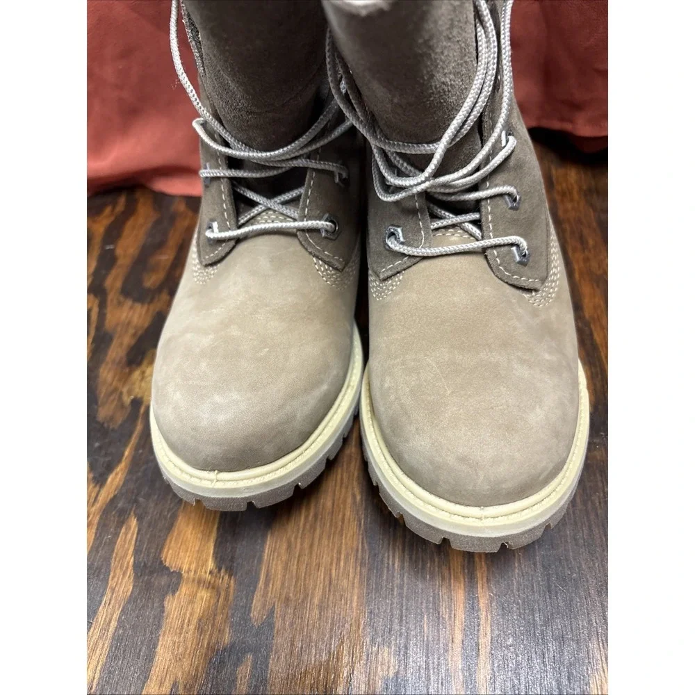 EUC Timberland Women's 6.5 M Waterproof Roll Fold-Down Teddy Fleece Brown 8330R